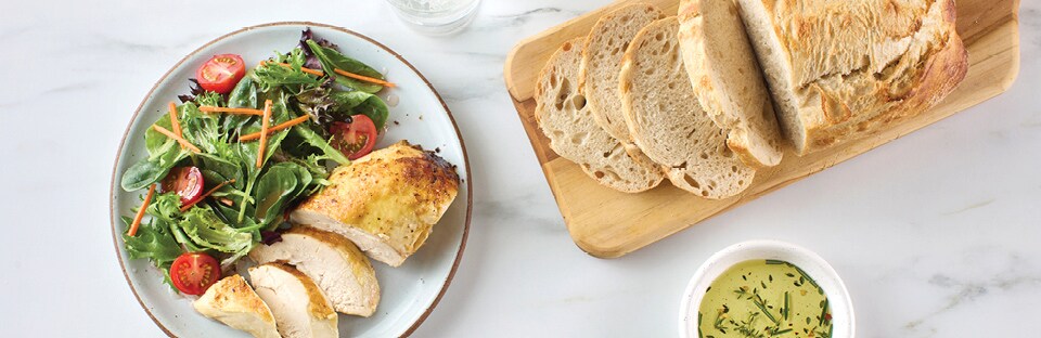 dinner plate salad with chicken