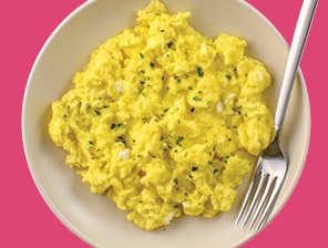 Scrambled eggs and cottage cheese