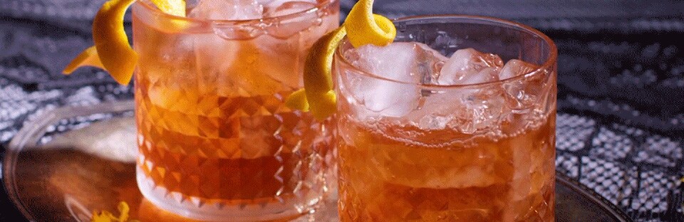 Spirited negroni in two high balls