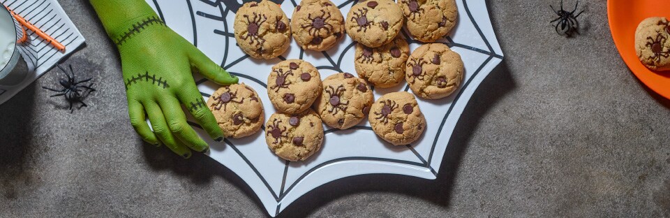 Chocolate Chip Spider Cookies