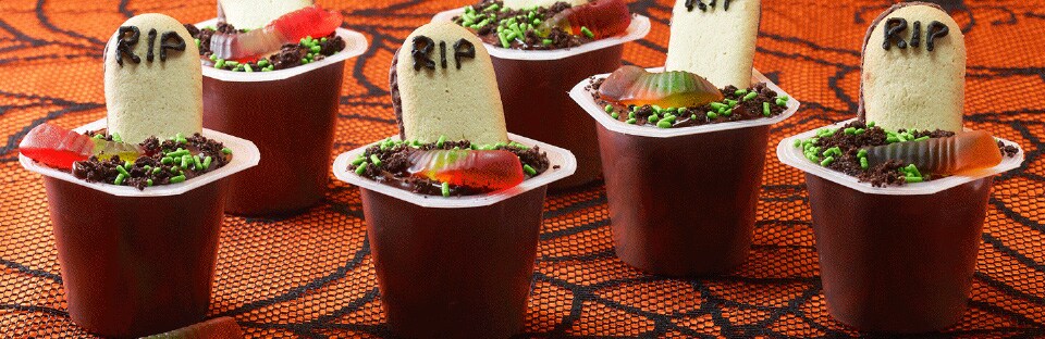 Graveyard Pudding Cups